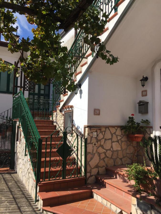 Residenza Antico Borgo Del Pozzo Aparthotel Tramonti Exterior photo